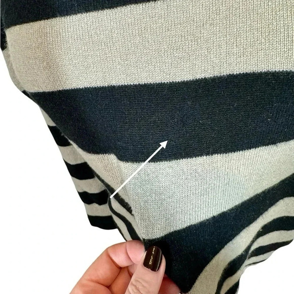 Vince Wide Stripe 100% Cashmere Drop Shoulder Oversized Pullover Sweater - Picture 7 of 11